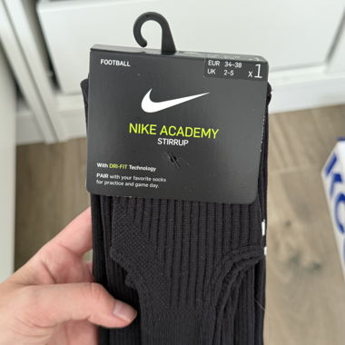 Protèges de football Nike
