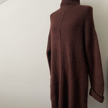 Brown knitted roll-neck sweater