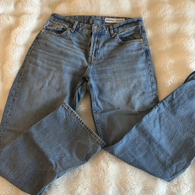 Jeans Bershka Straight leg in denim blu