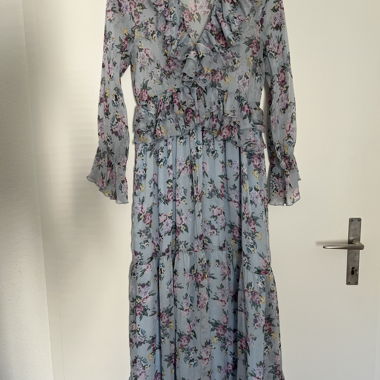 Abito floreale Zara