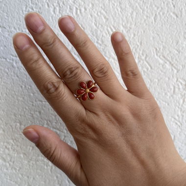 Bague en argent plaqué or avec fleur d’agate