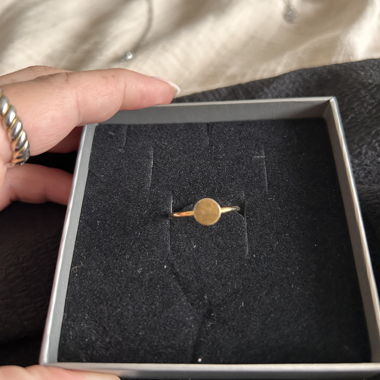 Thin gold ring