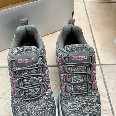 Vendo scarpe Reebok colore grigio e rosa 