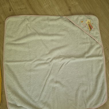 Baby Bath Cape
