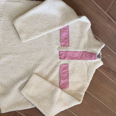 Pull polaire creme et rose