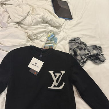 Pull Louis Vuitton