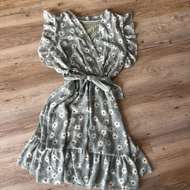 Kleid mit Blumen