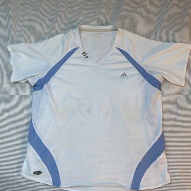 Vintage adidas tshirt