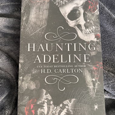 Haunting Adeline 1 H.D. CARLTON (English)