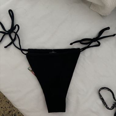 Slip bikini nero Braguita 3