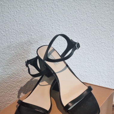 Riemchen Sandalen 