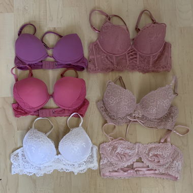 Set of 6 bras in pink/purple