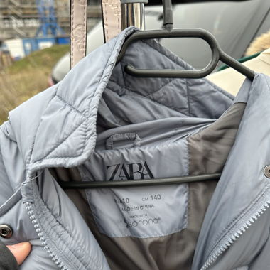 Zara Jacke