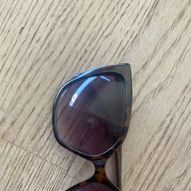 Grosse Sonnenbrille 