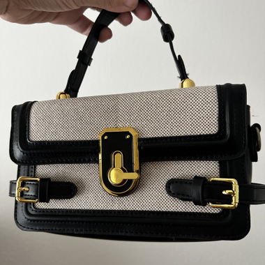Petit sac à main noir et toile