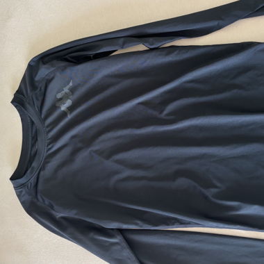 Schwarzes Thermo Sportshirt