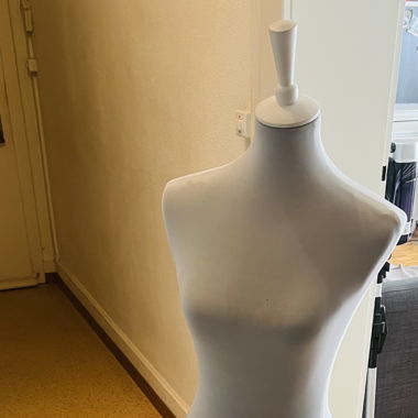 Manichino appendi abiti donna