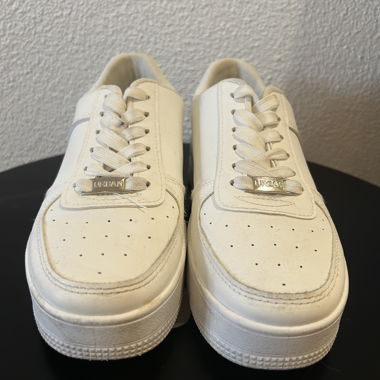 White platform sneakers URBAN
