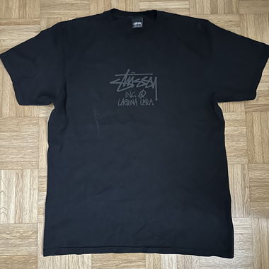T-shirt grafica Stüssy nera