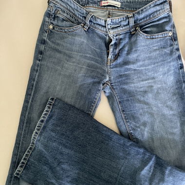 Levi’s  Flare Fit