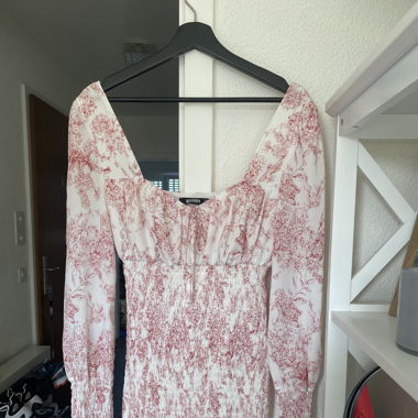 Kleid