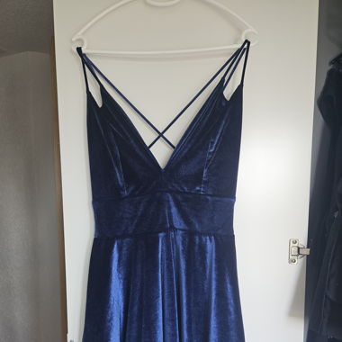 Hochwertiges Cocktailkleid