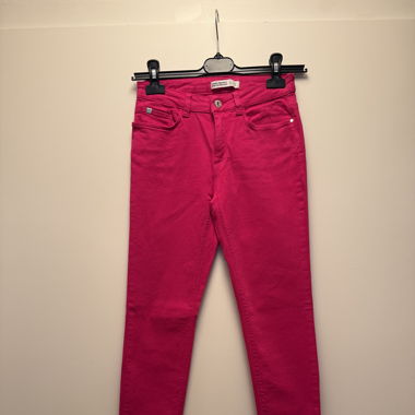 Pink jeans size 36