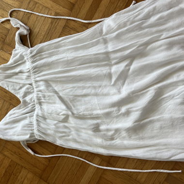 Robe d'été blanche de Bershka