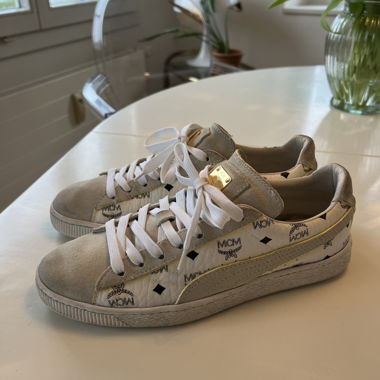 Sneaker Puma x MCM edizione limitata