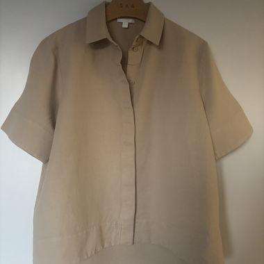 COS beige short-sleeve shirt