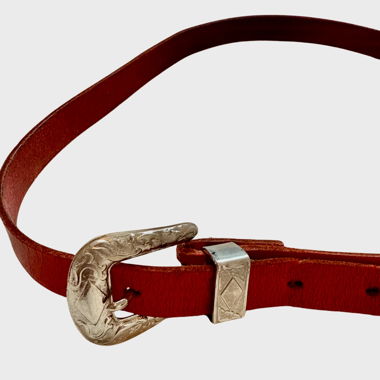 Ceinture Y2K / Rouge avec boucle Western argentée