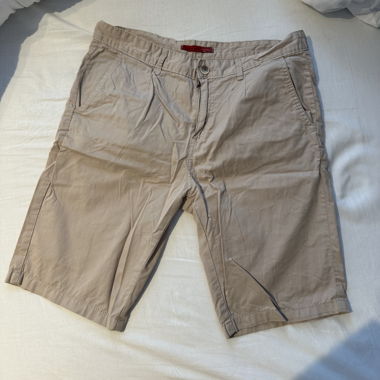 Zara Short Braun