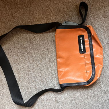 Borsa Freitag
