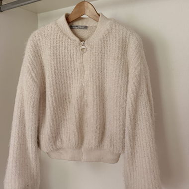 Bershka Teddy-Strickjacke