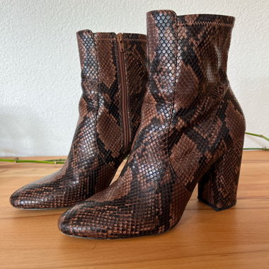 Snakeskin leather boots