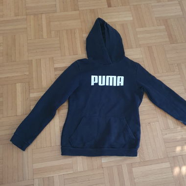 Pull a capuche taille 164