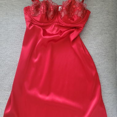 Ungetragene Dessous 100% Seide Fleur du Mal rot