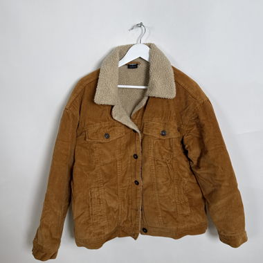 Veste en velours côtelé Sherpa