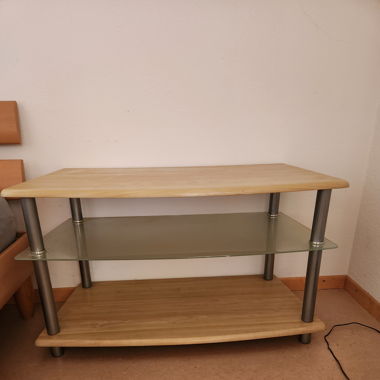 TV Tisch