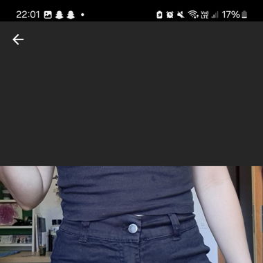 Black cargo short