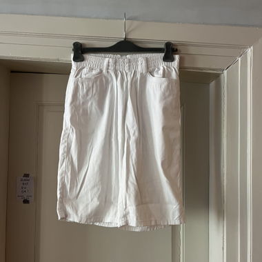 Weisse Bermuda-Shorts bpc