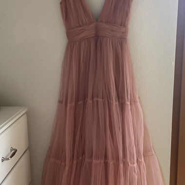 Abito da sera in tulle rosa