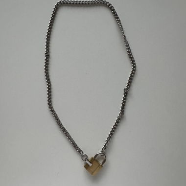 Collana Vitaly con lucchetto