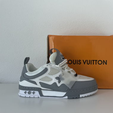 Louis Vuitton Skates grau