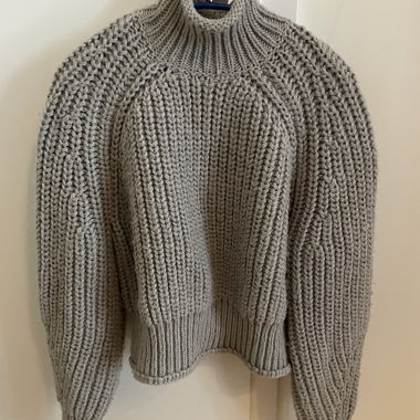 pull gris