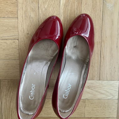 Escarpins rouges vernis Gabor taille 7