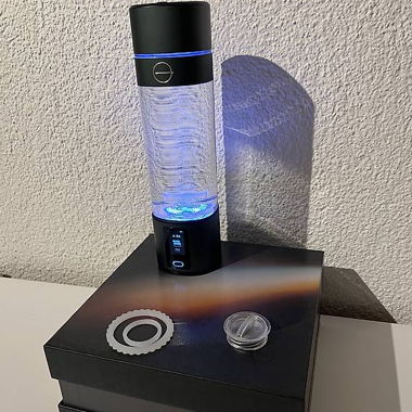 Bouteille LumiVitae CellPower – presque comme neu