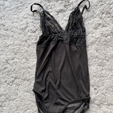 Body trasparente di colore nero