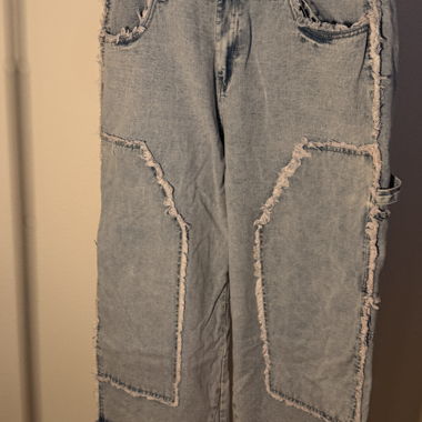 Zerfetzte Jeans-Cargohose