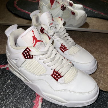 Air Jordan 4 Retro Sneakers